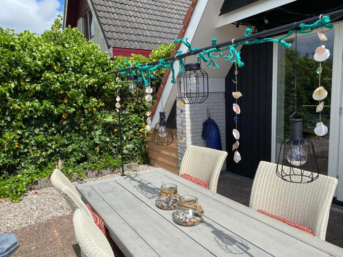 De Lauwersmeer Vogel Mit Eingezaeuntem Garten Anjum Exterior foto