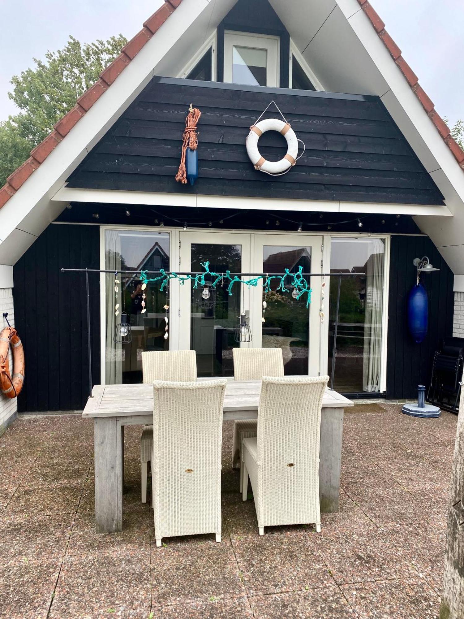De Lauwersmeer Vogel Mit Eingezaeuntem Garten Anjum Exterior foto